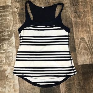 🌺LULULEMON WORKOUT SHIRT